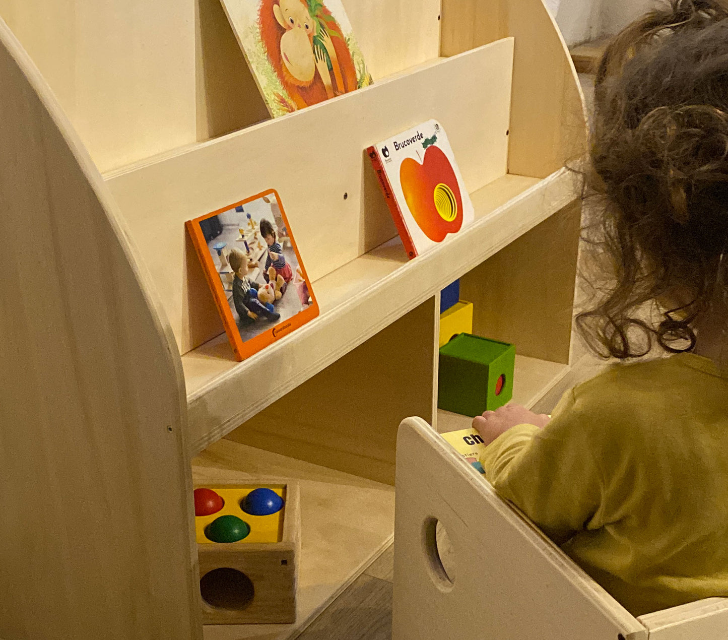 Libreria montessoriana + spazio gioco