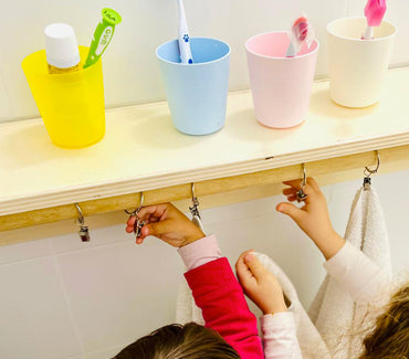 Mensola per porta bicchieri e asciugamani